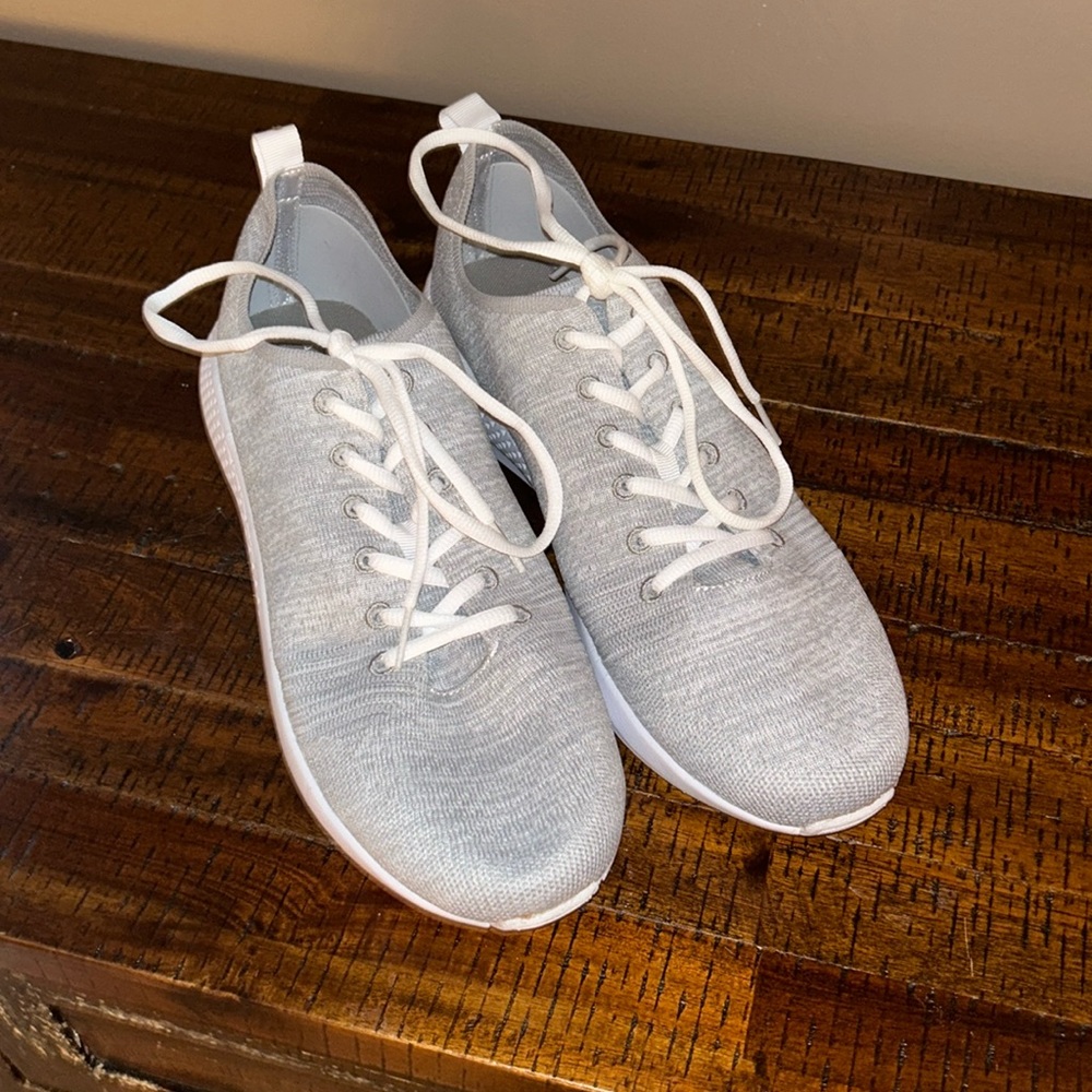 American Eagle Shoes